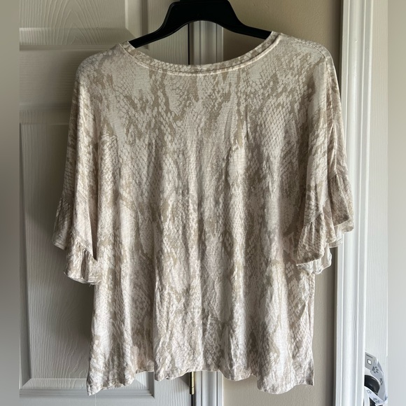 Lularoe Dahl Dolman top blouse size XL - Picture 4 of 6